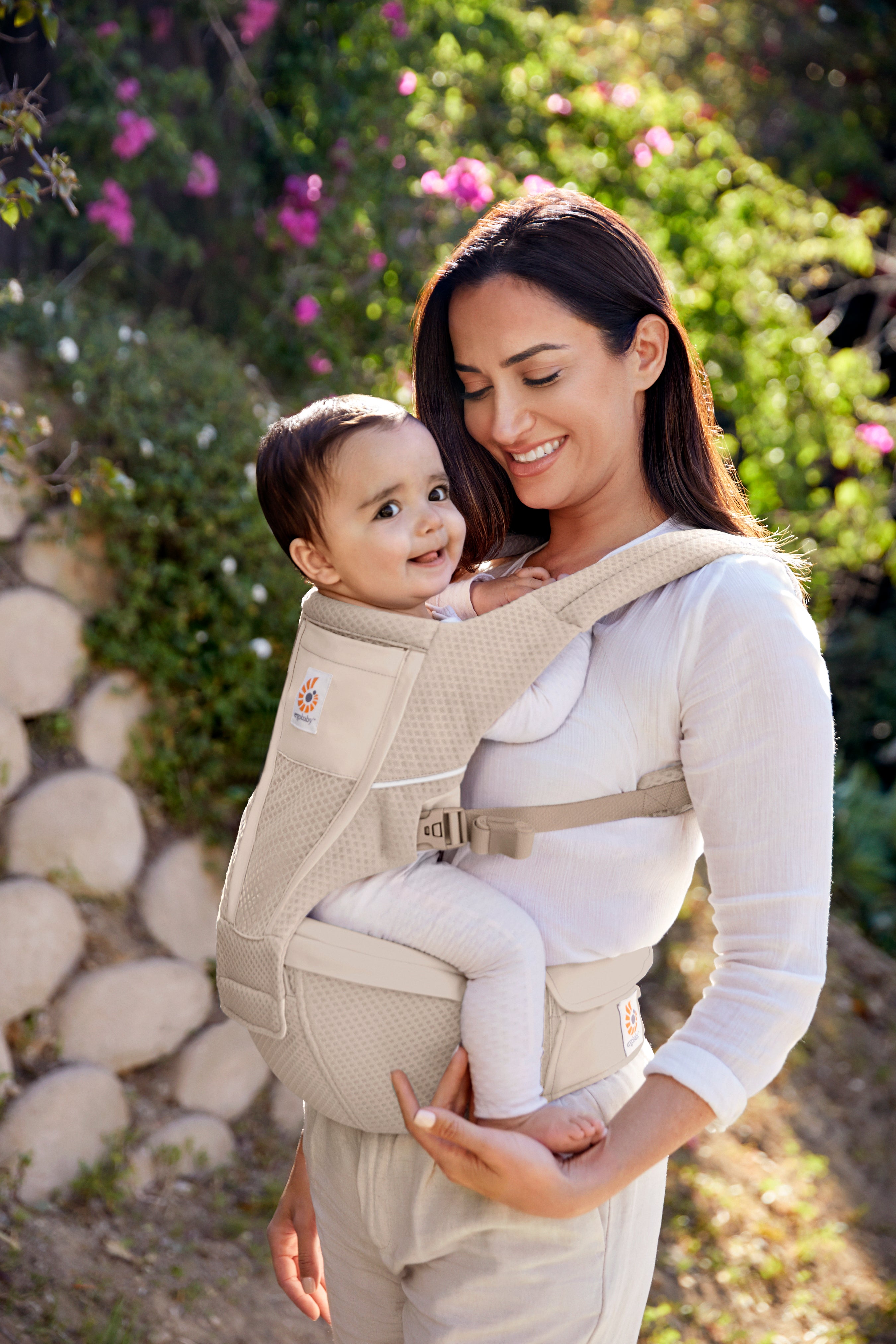 Ergobaby Alta Hip Seat Baby Carrier