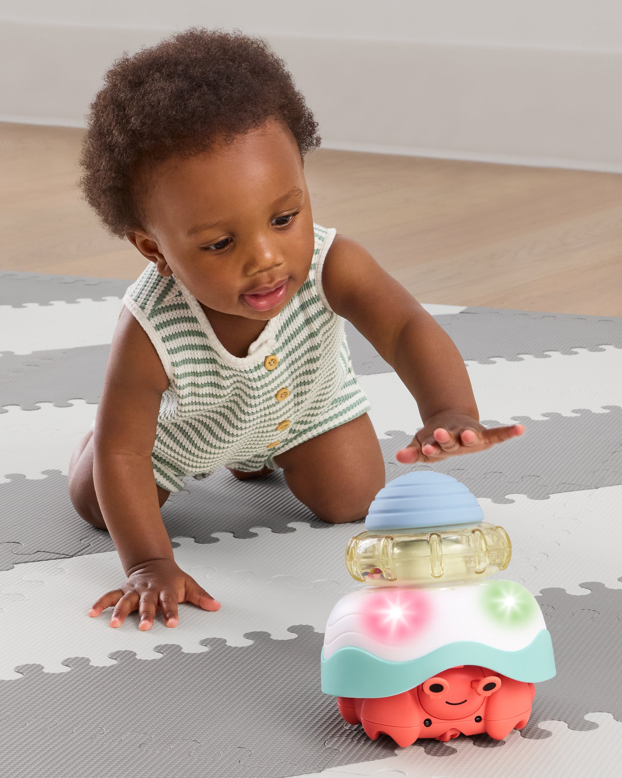 Skip Hop Crab 4-in-1 Crawl Toy