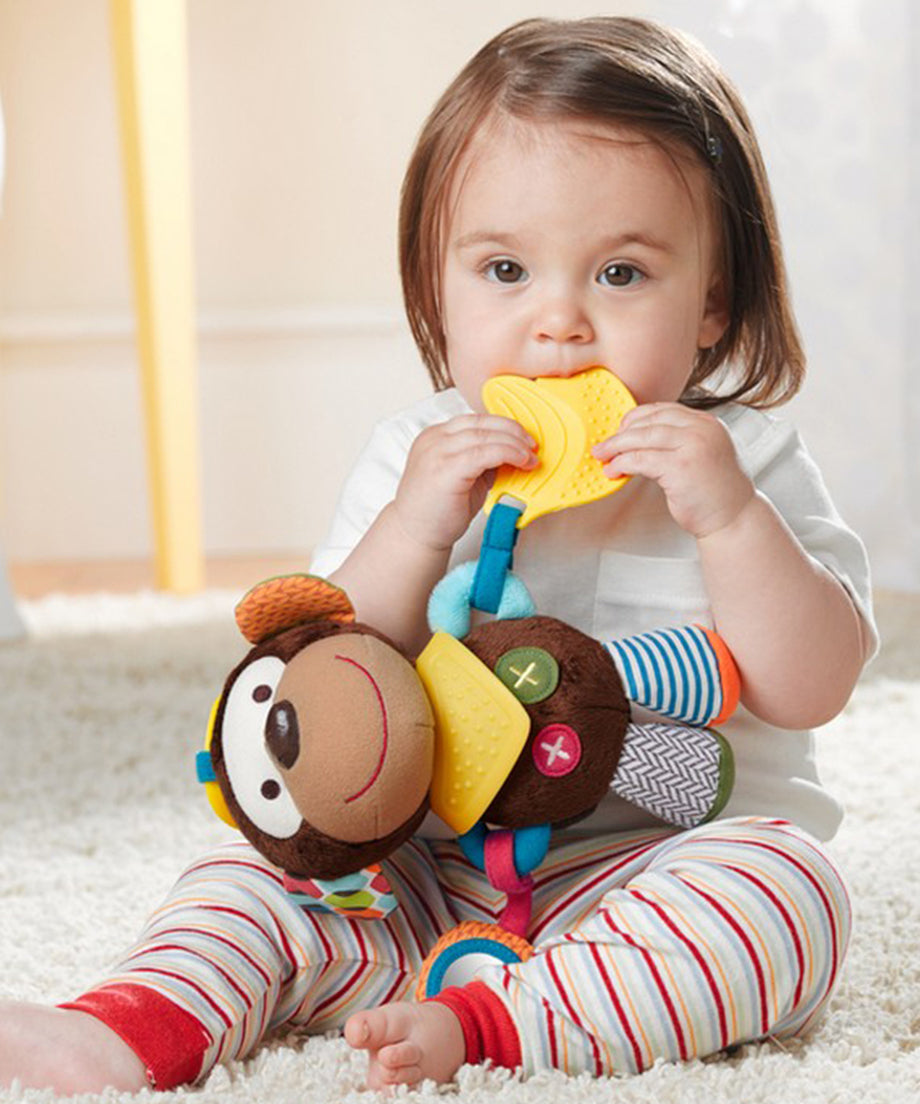 Skip Hop Bandana Buddies Activity Animals