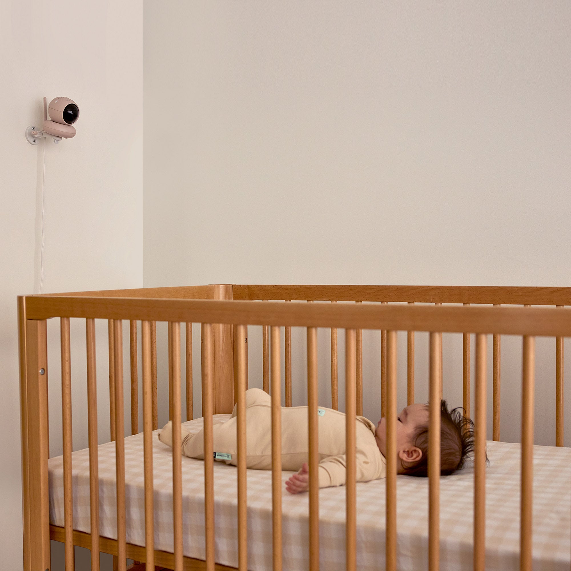 ergoPouch Drift Home Baby Monitor and Smart TOG Guide