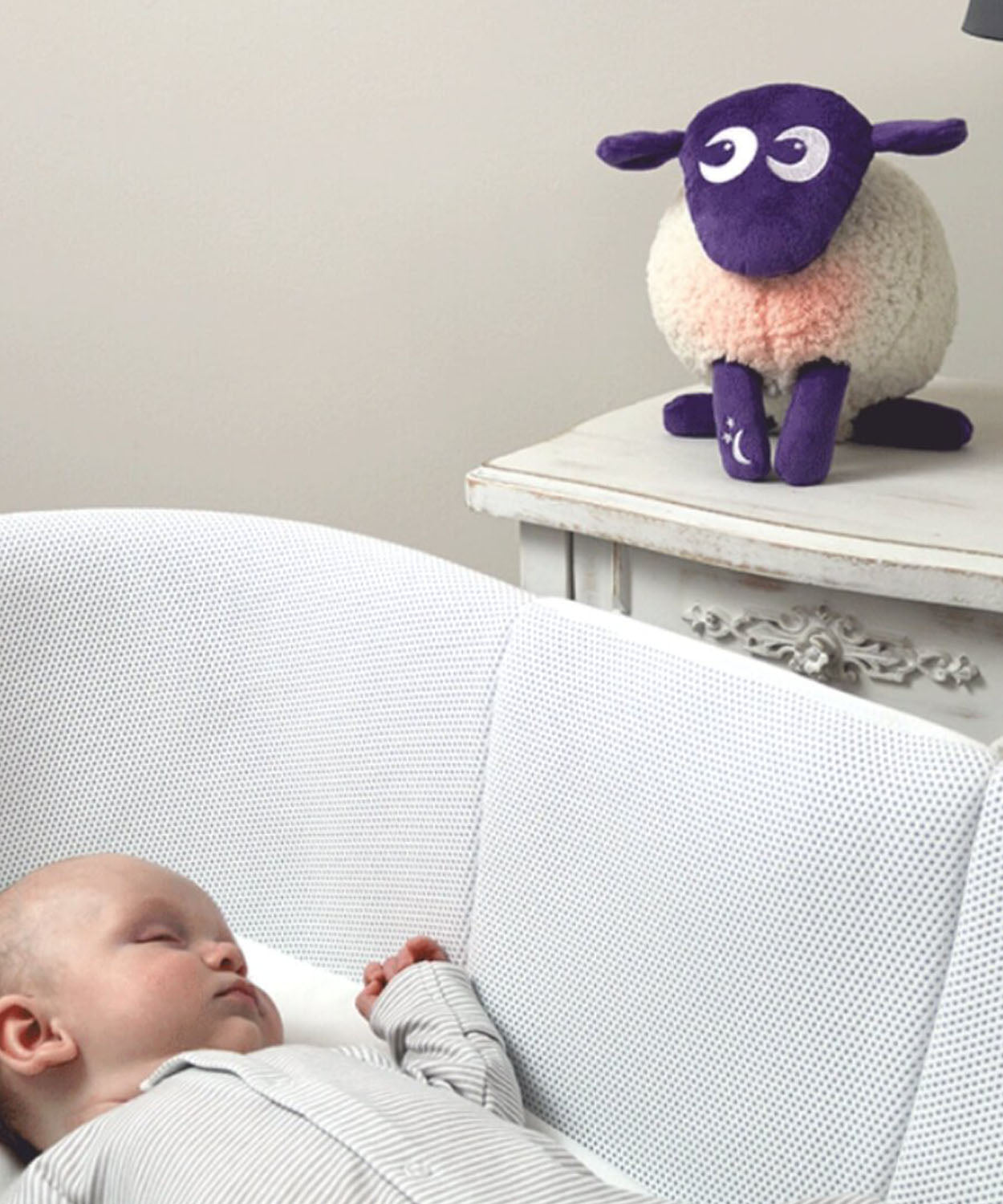 Ewan The Dream Sheep  Deluxe With Cry Sensor and Shush