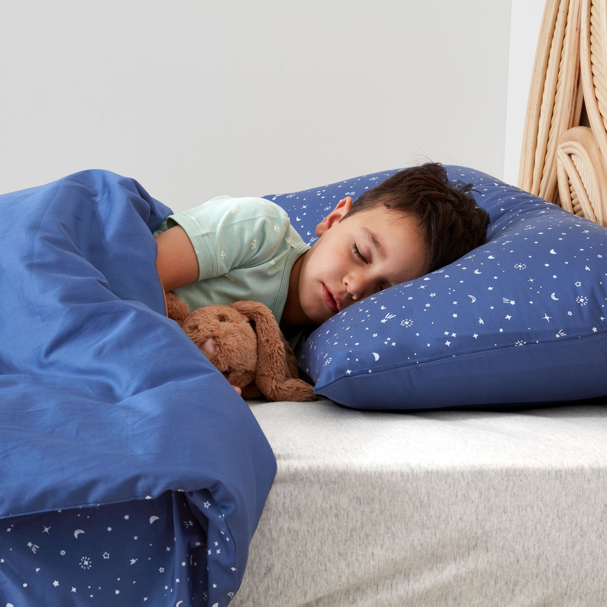 ergoPouch Organic Single Fitted Sheet - More Colours Available