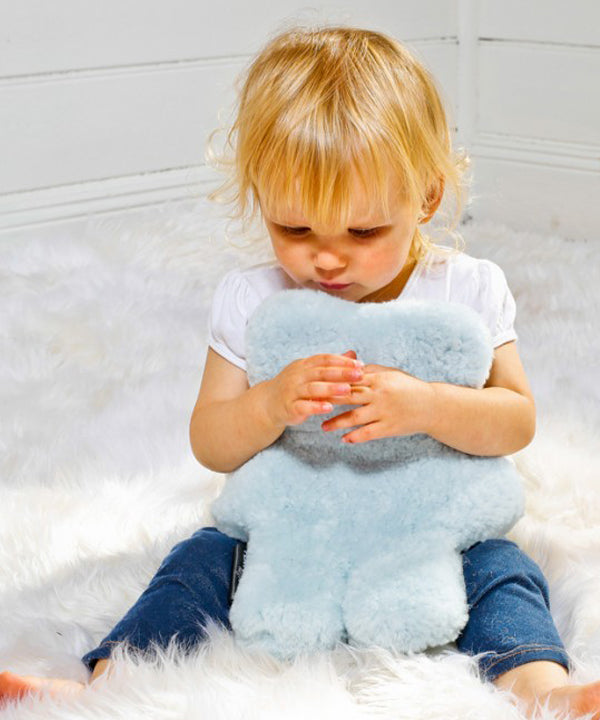 FLATOUT Sheepskin Bear - Honey